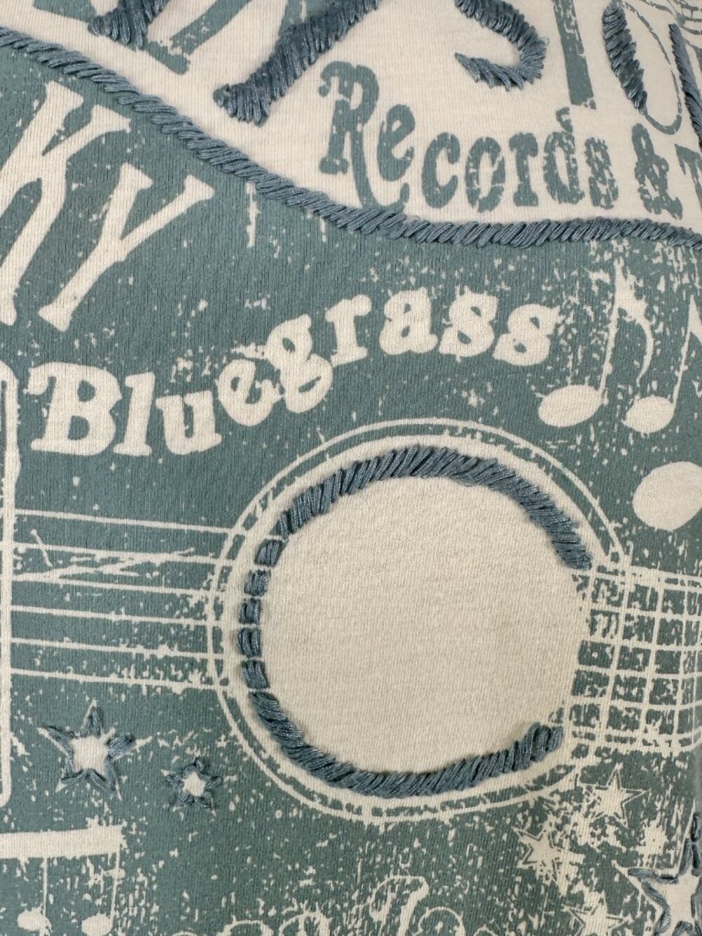 Double D Ranch White Blue T-Shirt Records & Tapes Embroidery Size L - Picture 5 of 13
